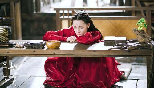 帝君凤九吃瓜现场,揭秘宫廷秘闻，笑料连连